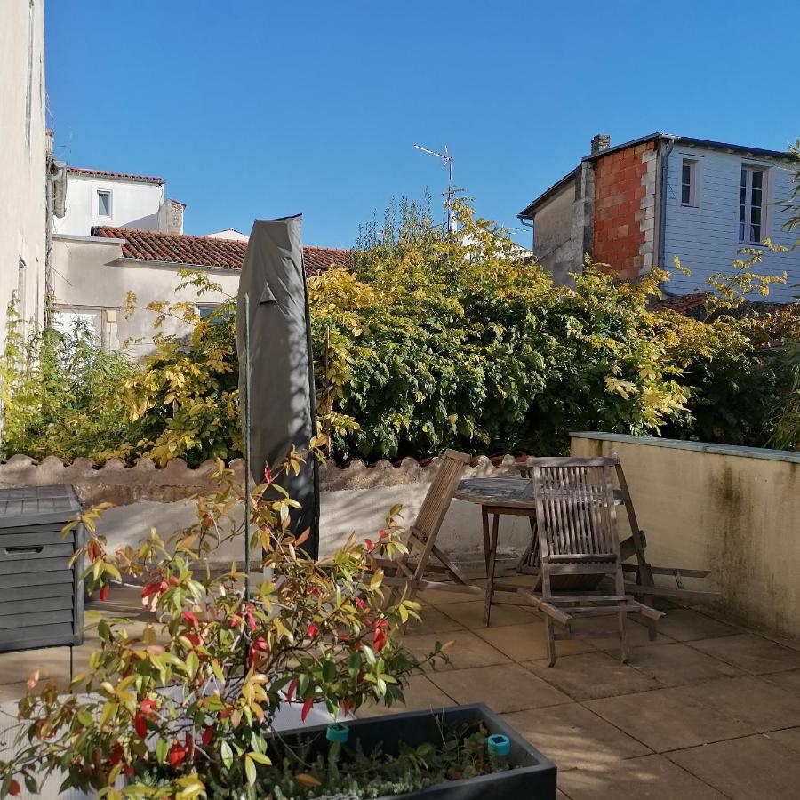 L Appart Des Cloutiers, Terrasse De 25M2 La Rochelle  Exterior foto